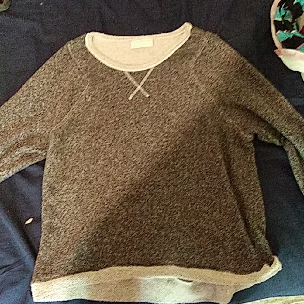 Sweater - Picture 1 of 1
